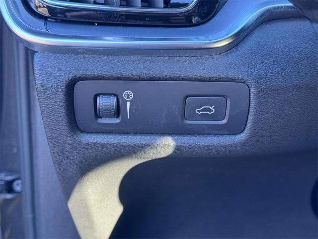 2019 Volvo S60 T6 Momentum