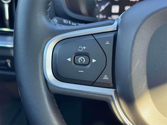 2019 Volvo S60 T6 Momentum