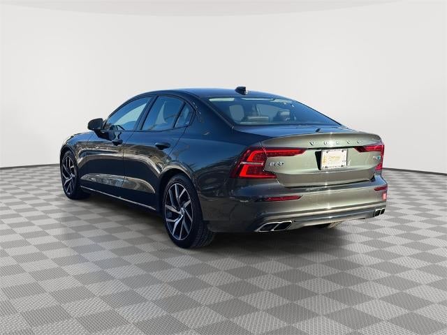 2019 Volvo S60 T6 Momentum
