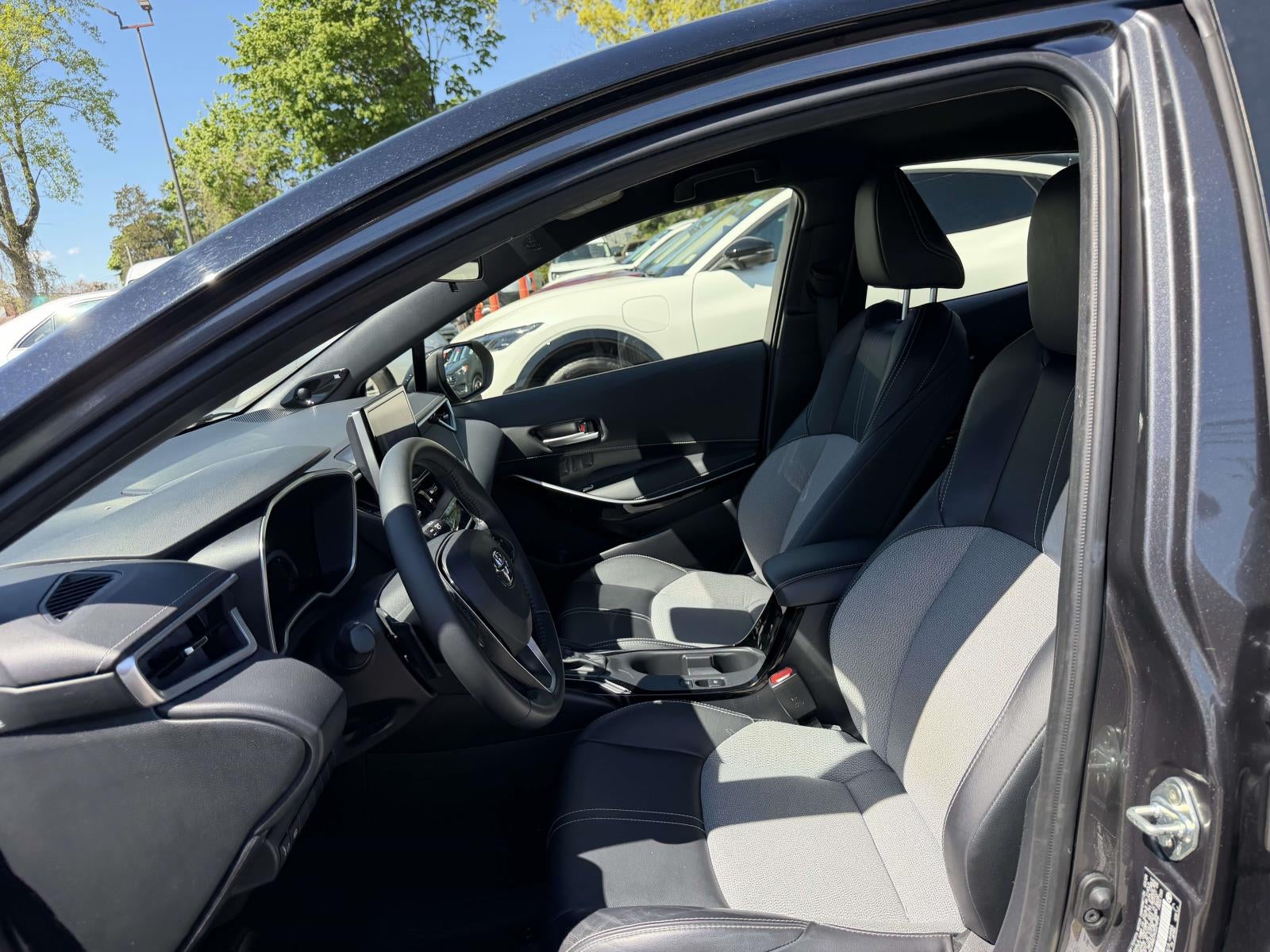 2024 Toyota Corolla Hatchback XSE