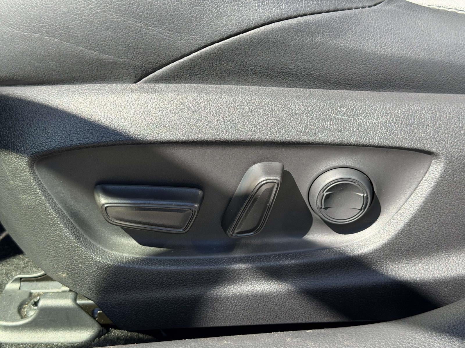 2024 Toyota Corolla Hatchback XSE