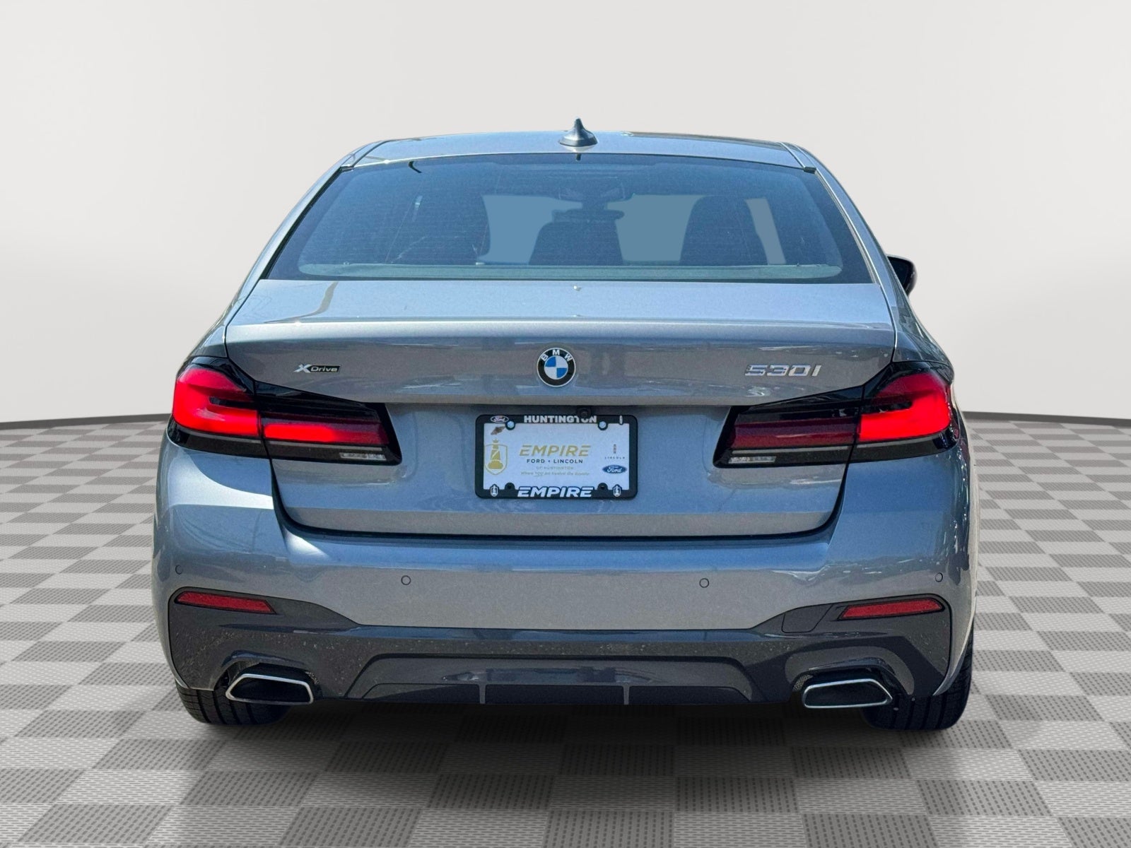 2023 BMW 530 i xDrive