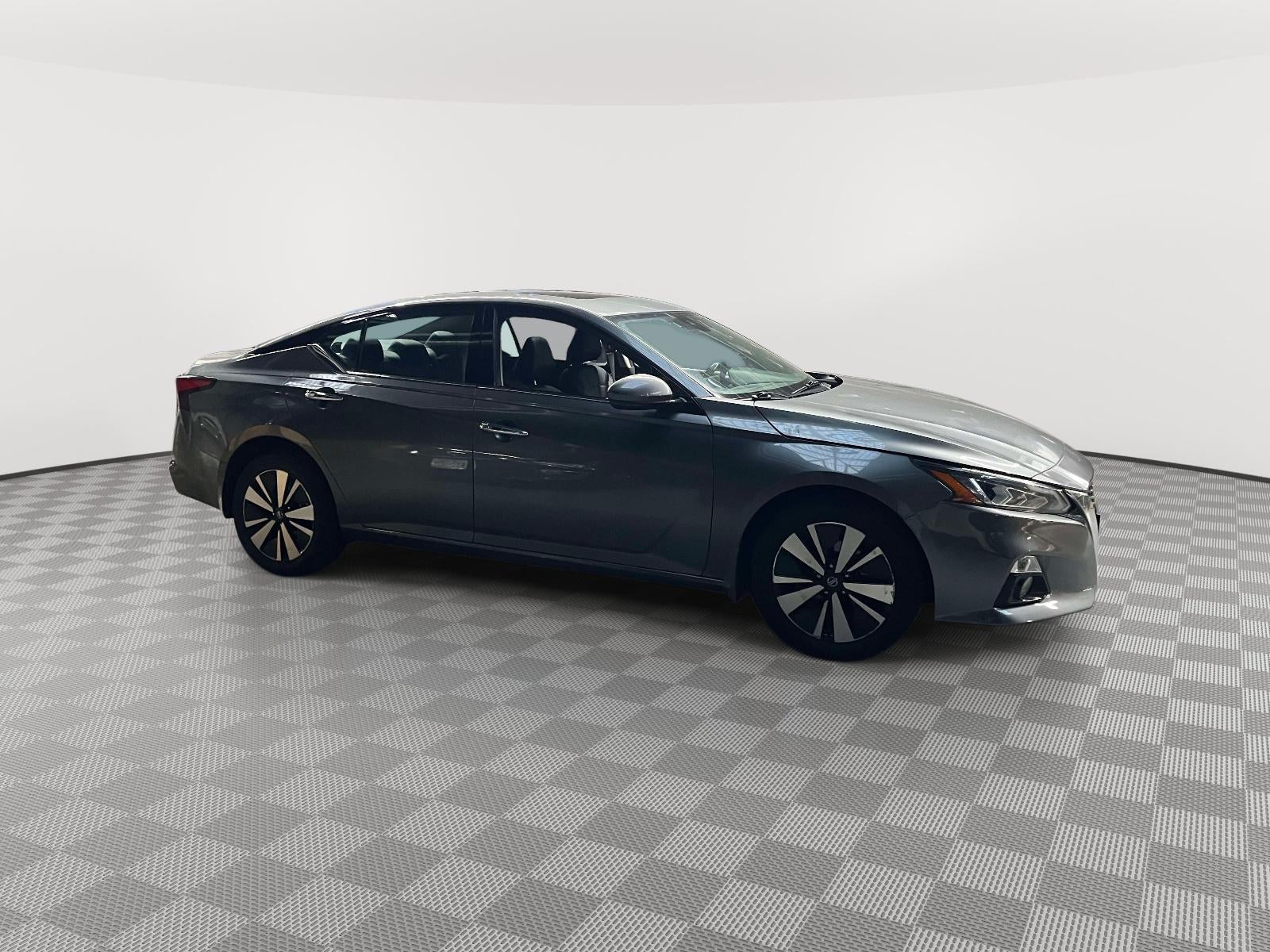 2022 Nissan Altima SL Intelligent AWD