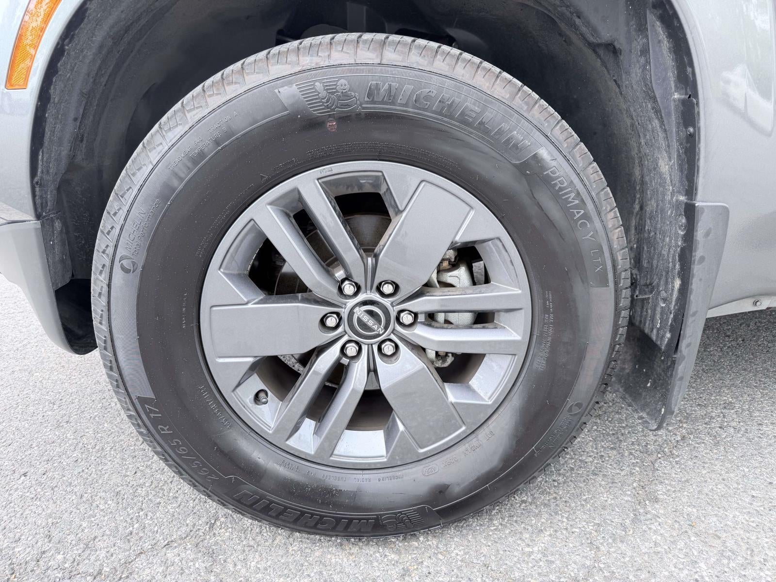2025 Nissan Frontier SV