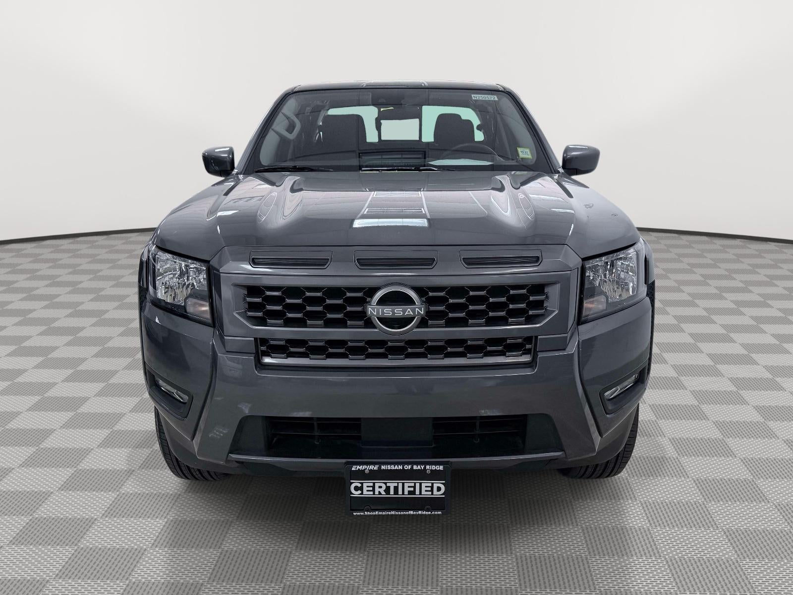 2025 Nissan Frontier SV