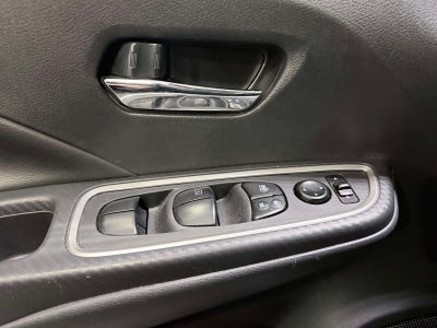 2024 Nissan Versa 1.6 SR