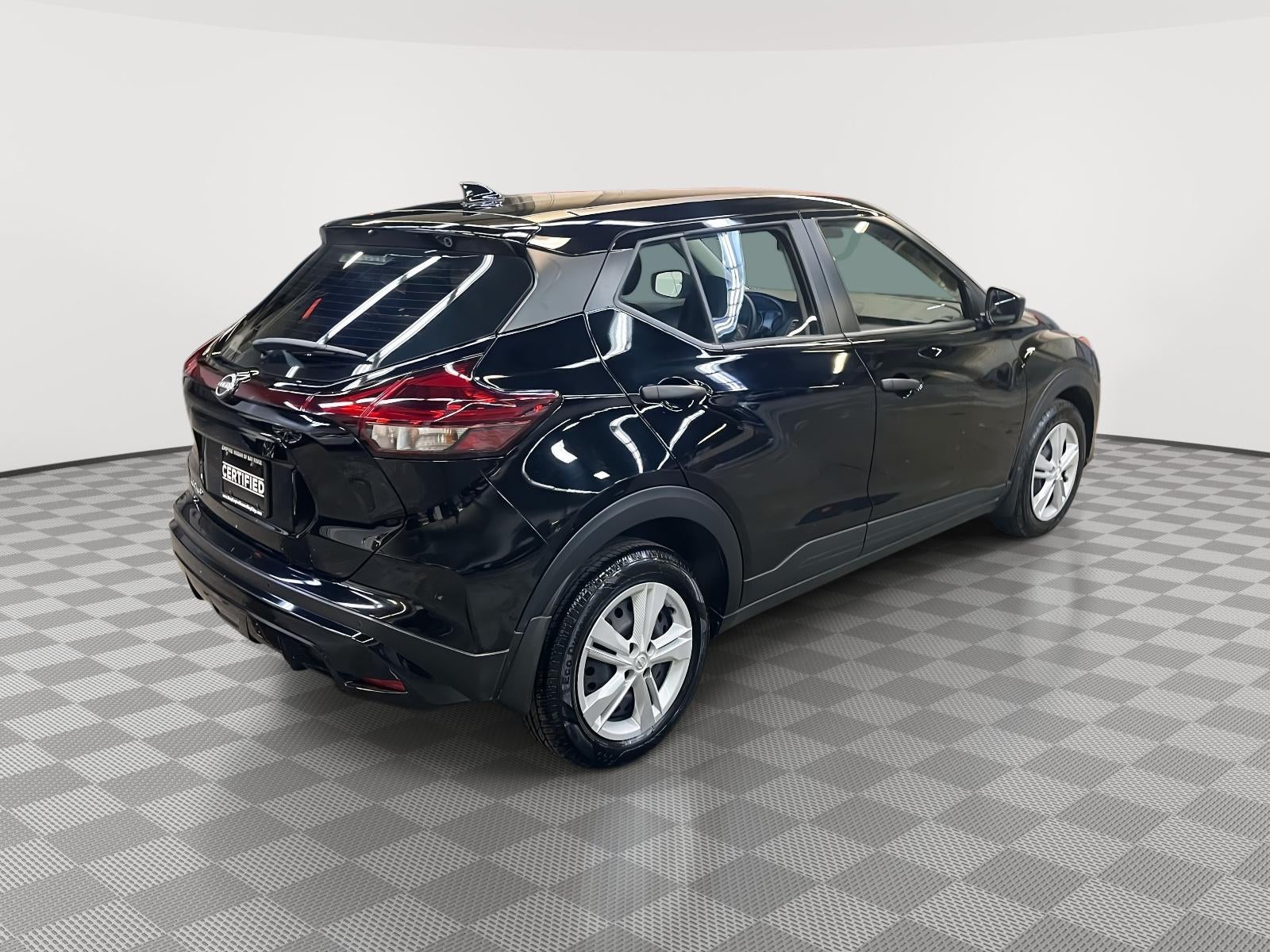 2024 Nissan Kicks S Xtronic CVT
