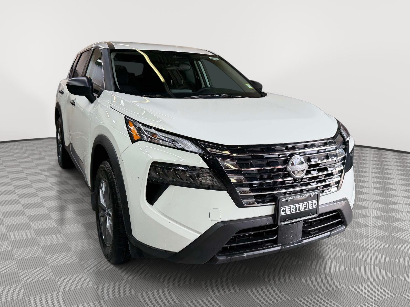 2026 Nissan Rogue S AWD's photo