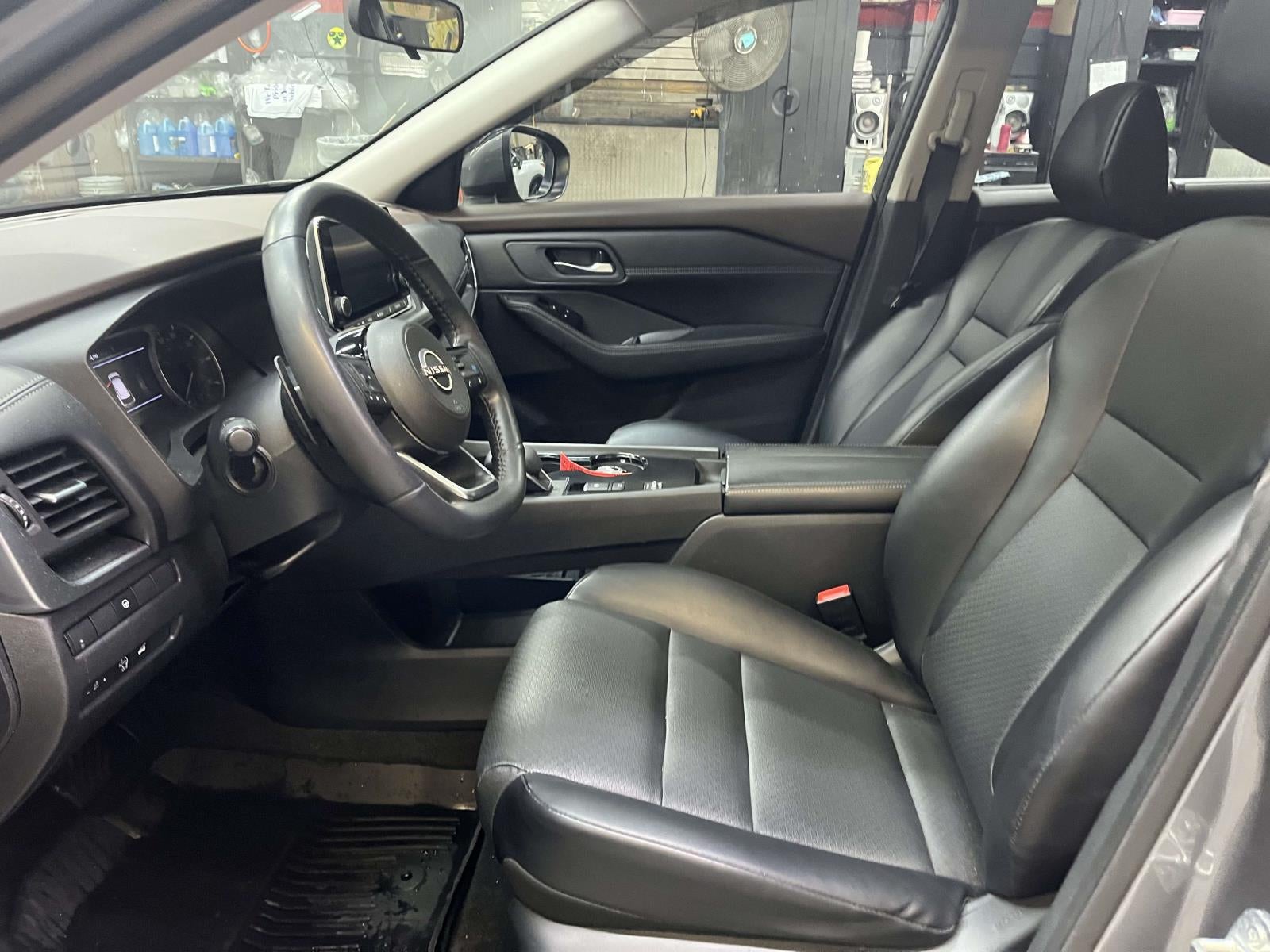 2023 Nissan Rogue SV FWD