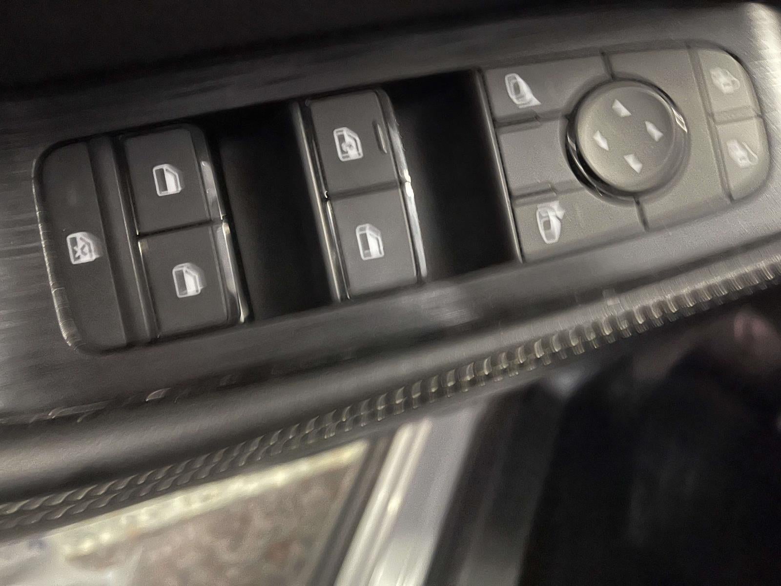 2022 Nissan Rogue SV Intelligent AWD