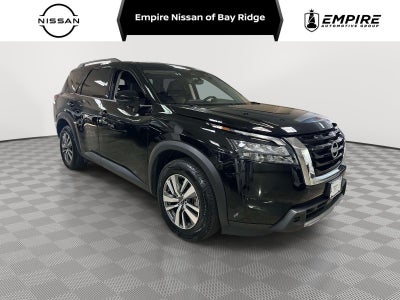 2025 Nissan Pathfinder SL 4WD