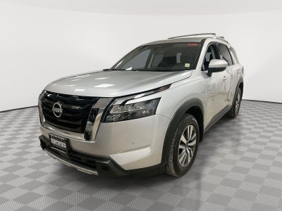 2025 Nissan Pathfinder SL 4WD