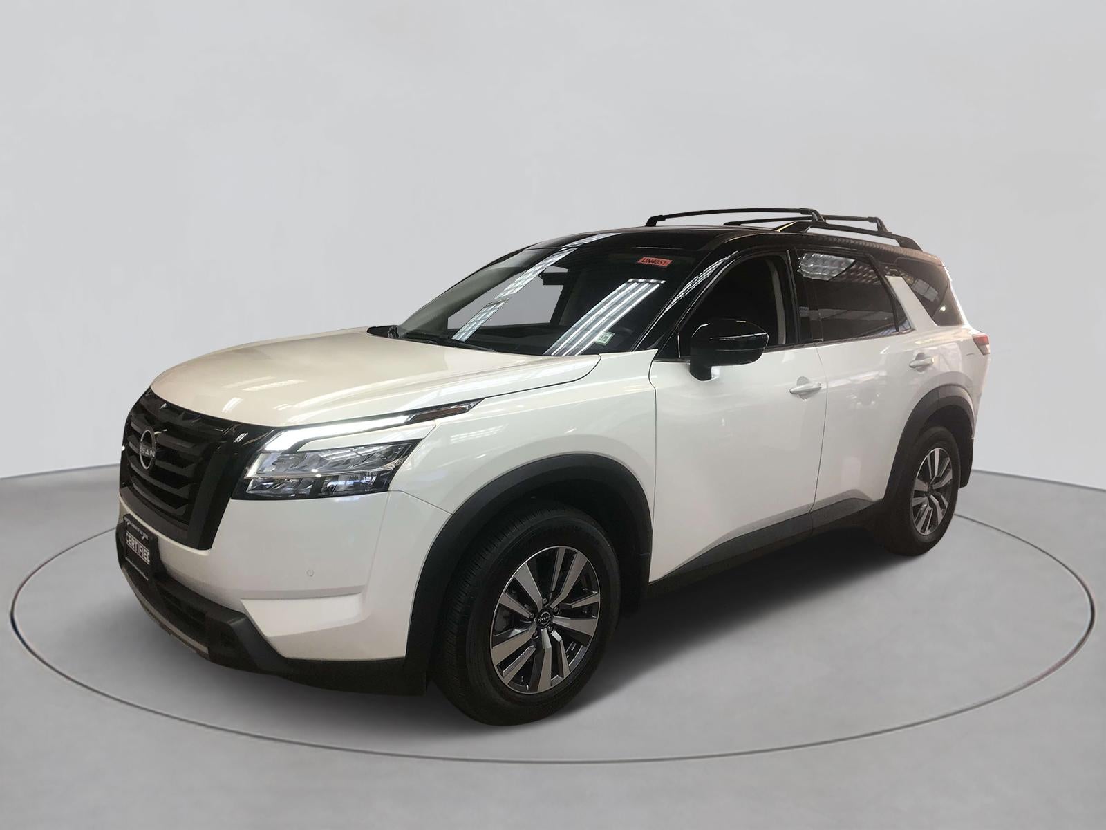 2023 Nissan Pathfinder SL 4WD