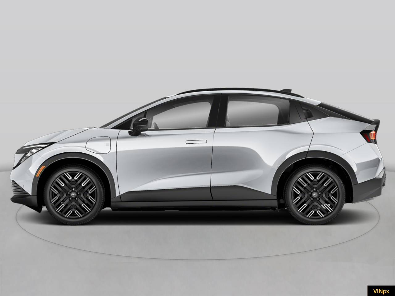 2026 Nissan LEAF PLATINUM+