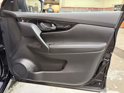 2022 Nissan Rogue Sport SL AWD Xtronic CVT