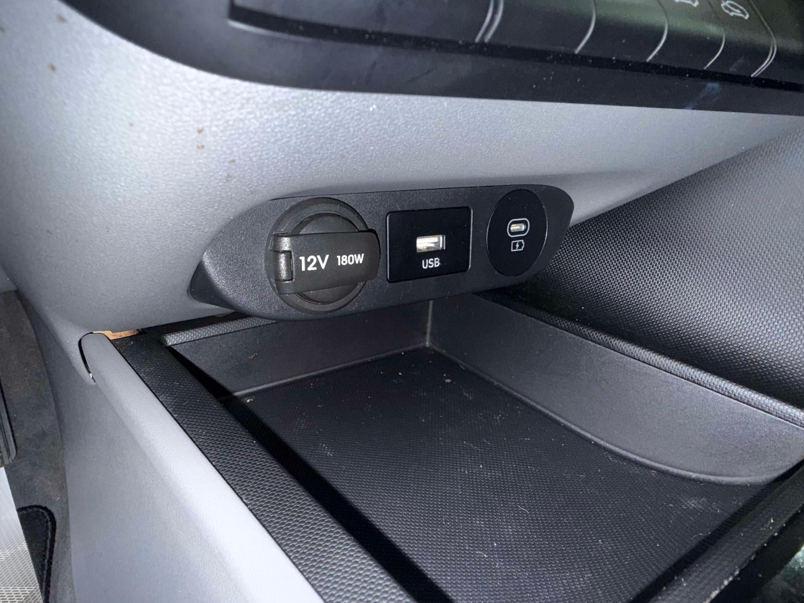 2024 Hyundai Elantra SEL - Photo 24