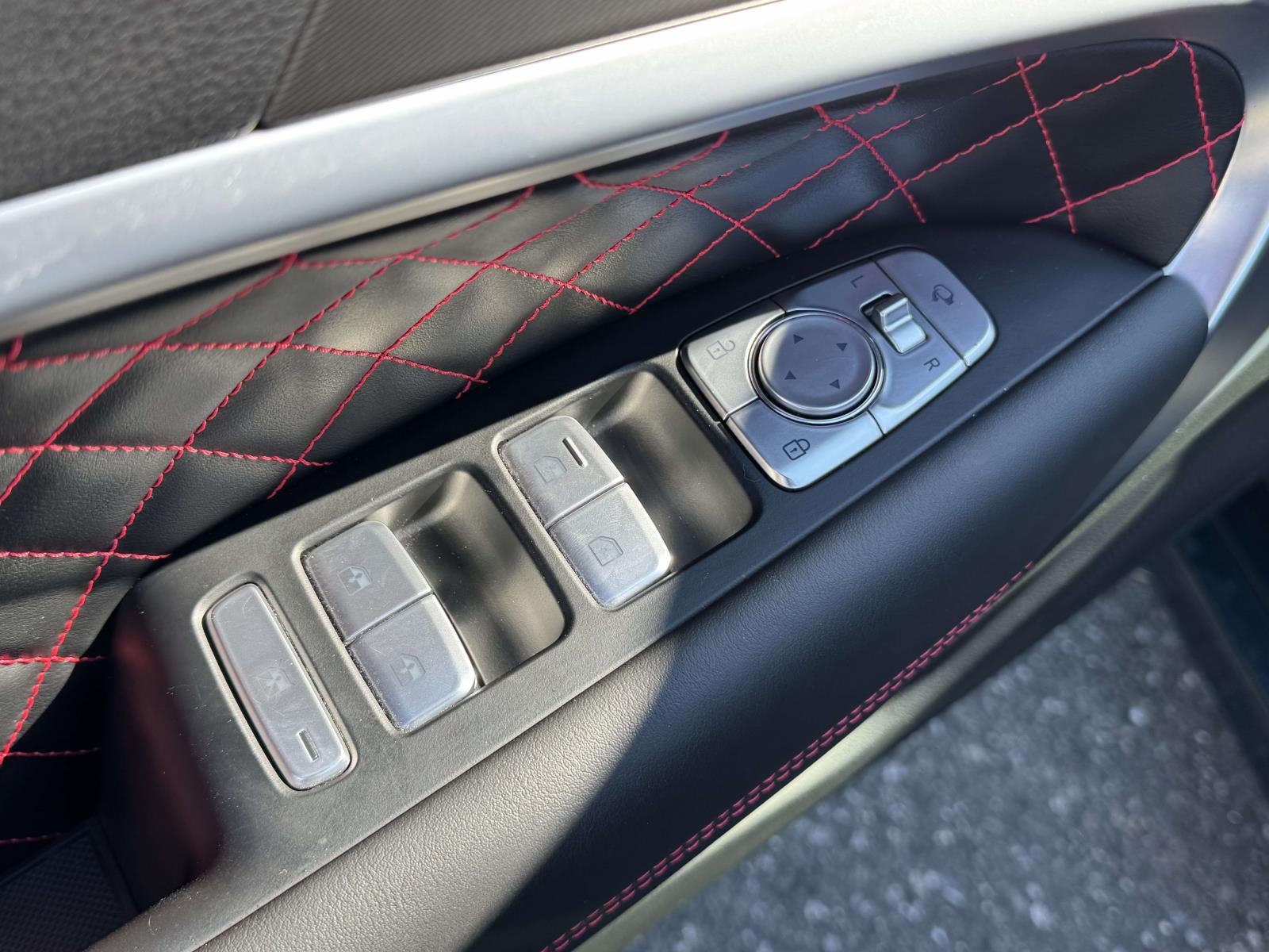 2024 Genesis G70 3.3T AWD Sport Advanced