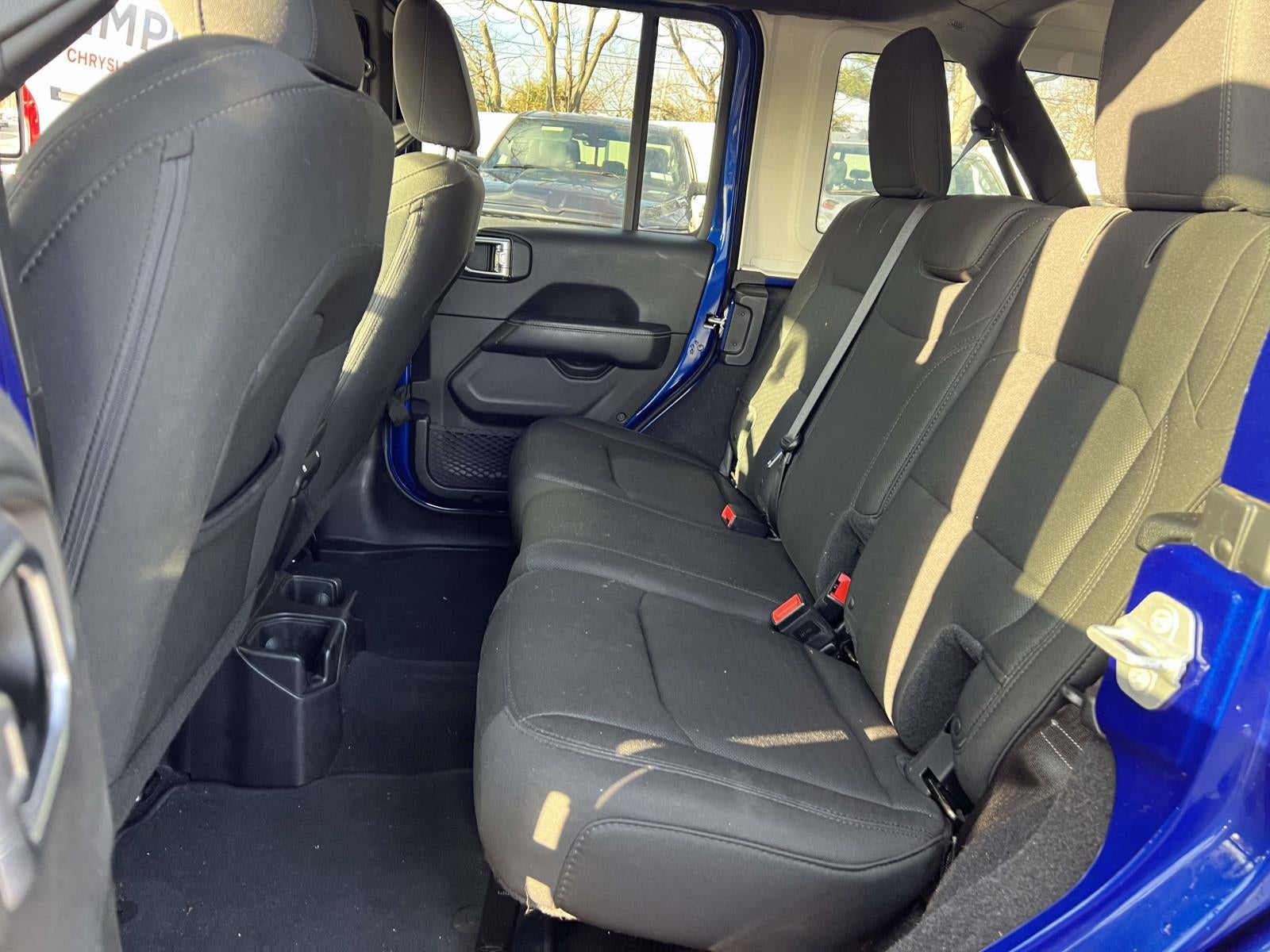 2018 Jeep Wrangler Unlimited Sahara 4x4