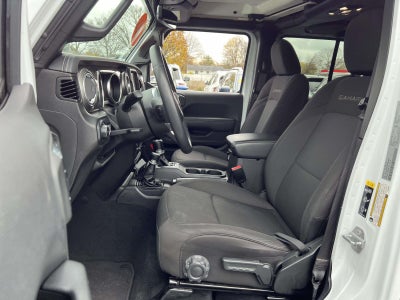 2023 Jeep Wrangler 4-Door Sahara 4x4