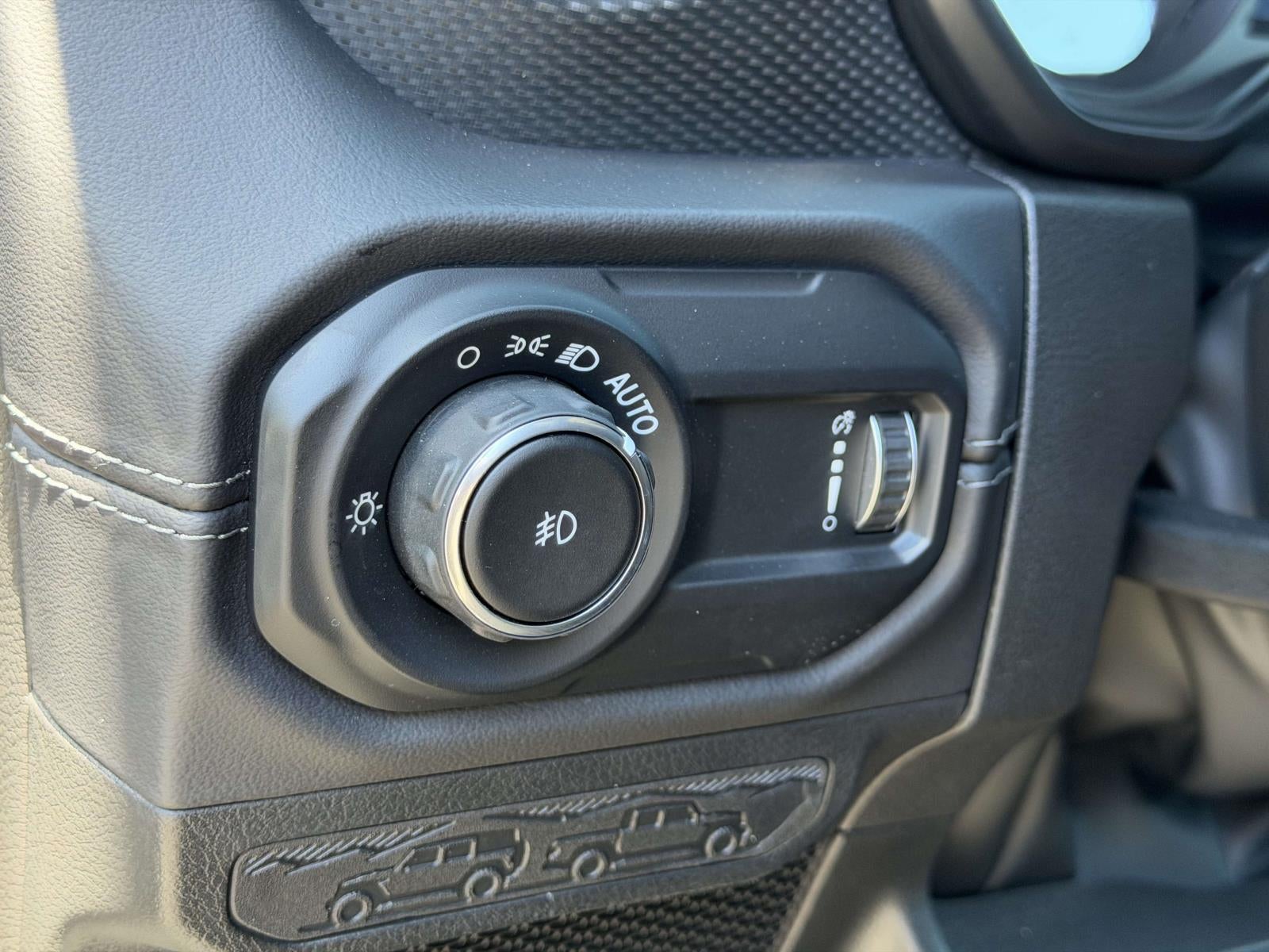 2025 Jeep Wrangler 4-Door Rubicon 4x4