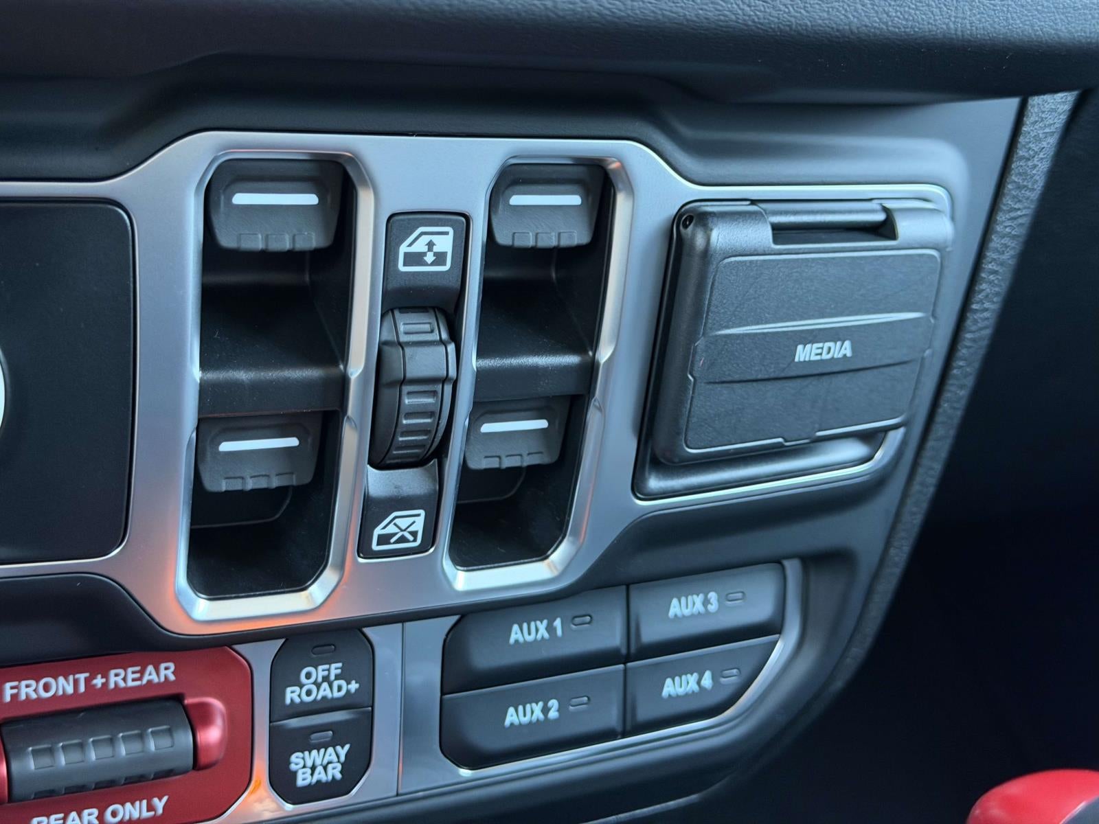 2025 Jeep Wrangler 4-Door Rubicon 4x4