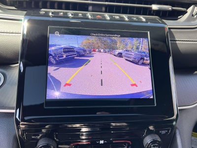 2025 Jeep Grand Cherokee Laredo X 4x4