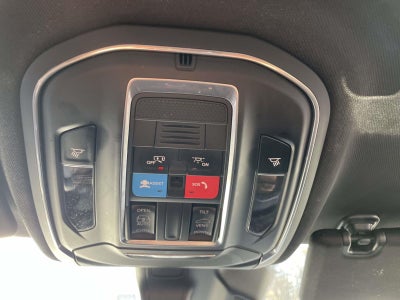 2025 Jeep Grand Cherokee Laredo X 4x4