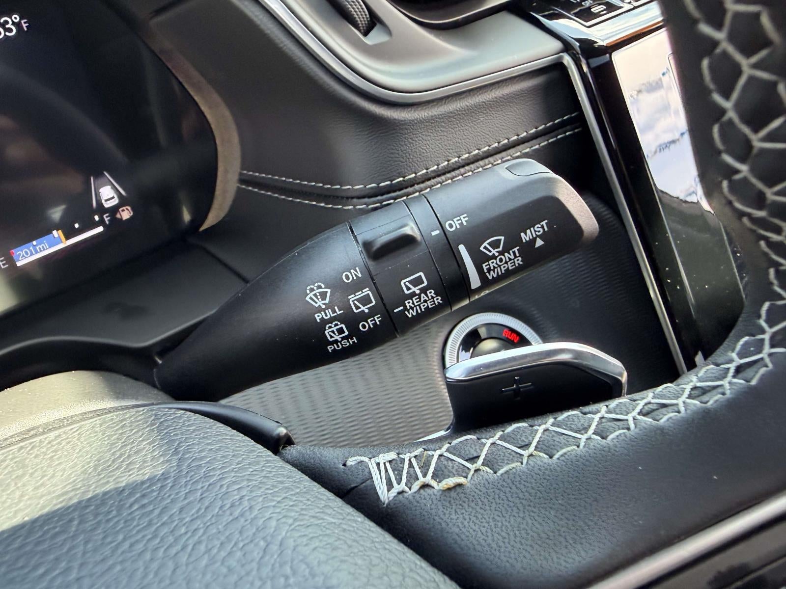 2025 Jeep Grand Cherokee Laredo X 4x4