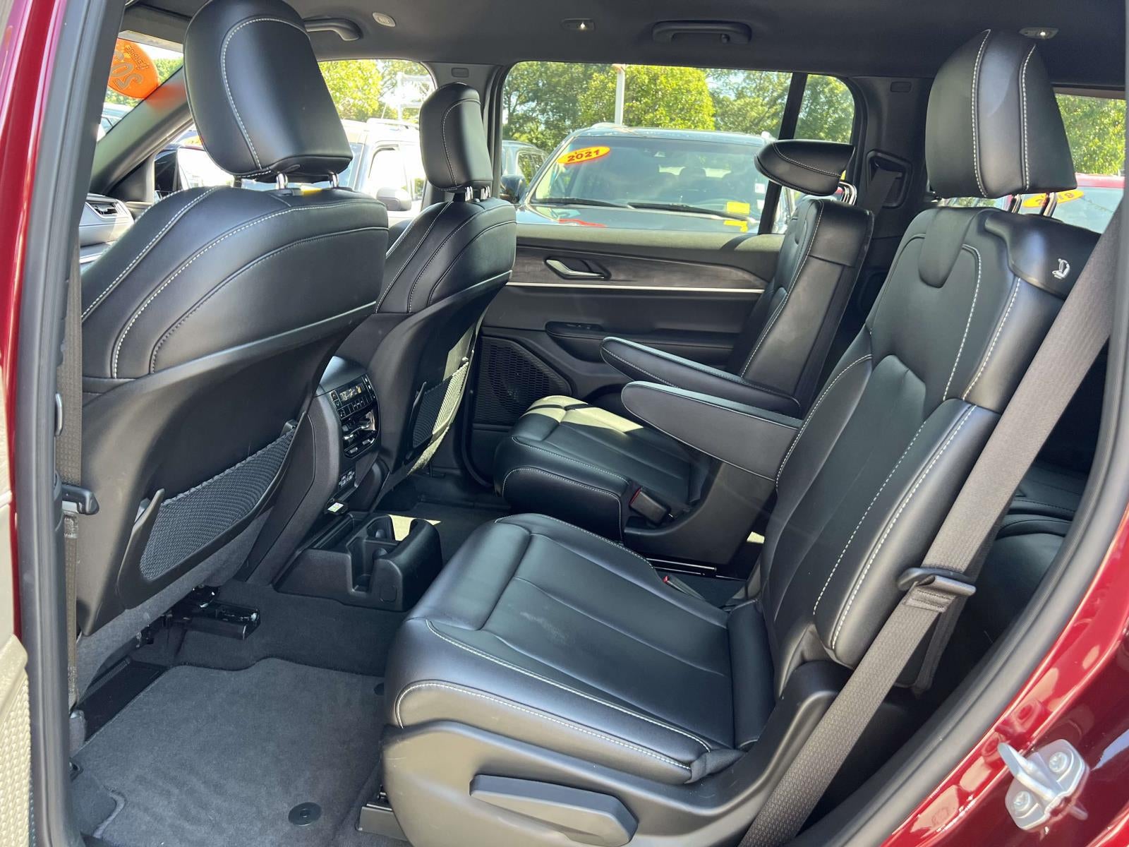 2025 Jeep Grand Cherokee L Limited 4x4