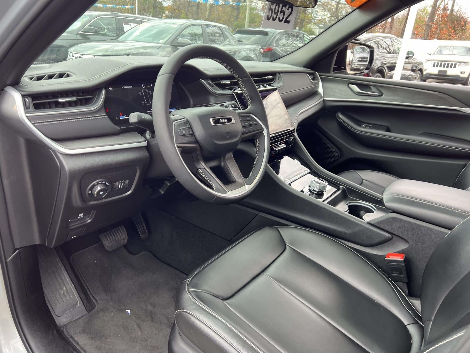 2025 Jeep Grand Cherokee L Limited 4x4