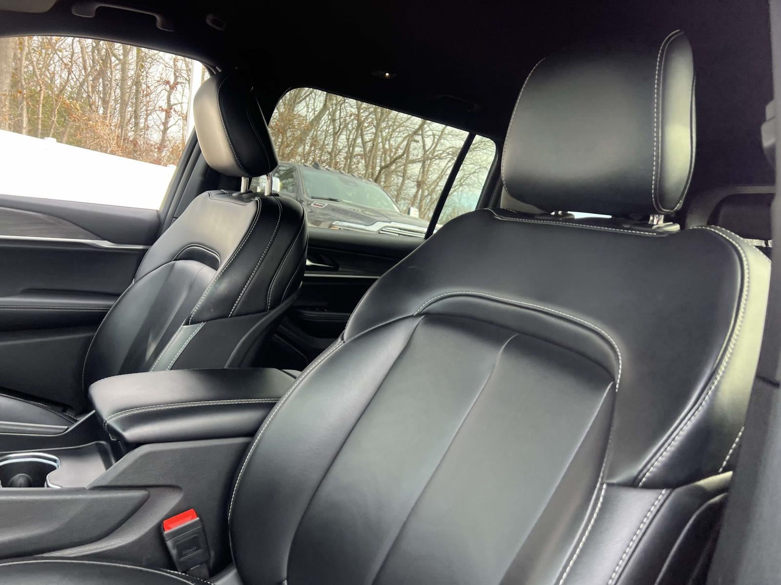 2025 Jeep Grand Cherokee L Limited 4x4