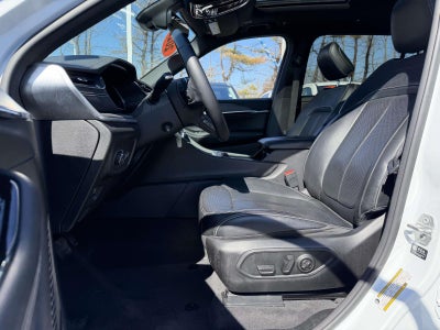 2022 Jeep Grand Cherokee L Overland 4x4