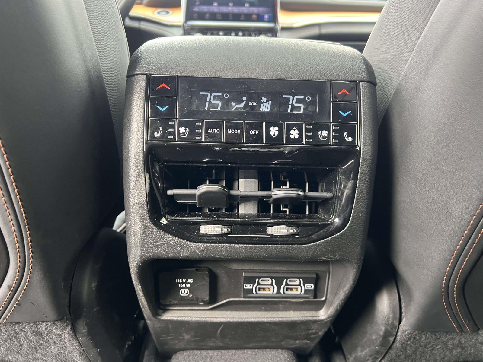 2022 Jeep Grand Cherokee L Summit Reserve 4x4