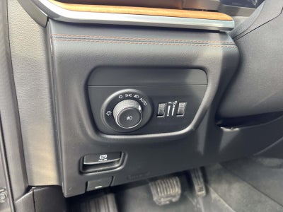 2022 Jeep Grand Cherokee L Summit Reserve 4x4