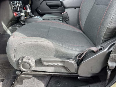 2025 Jeep Wrangler 4-Door Rubicon 4x4