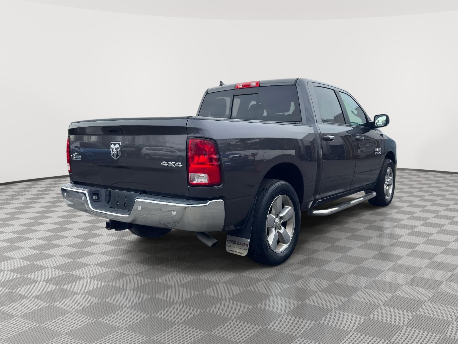 2018 RAM 1500 Big Horn Crew Cab 4x4 5'7' Box