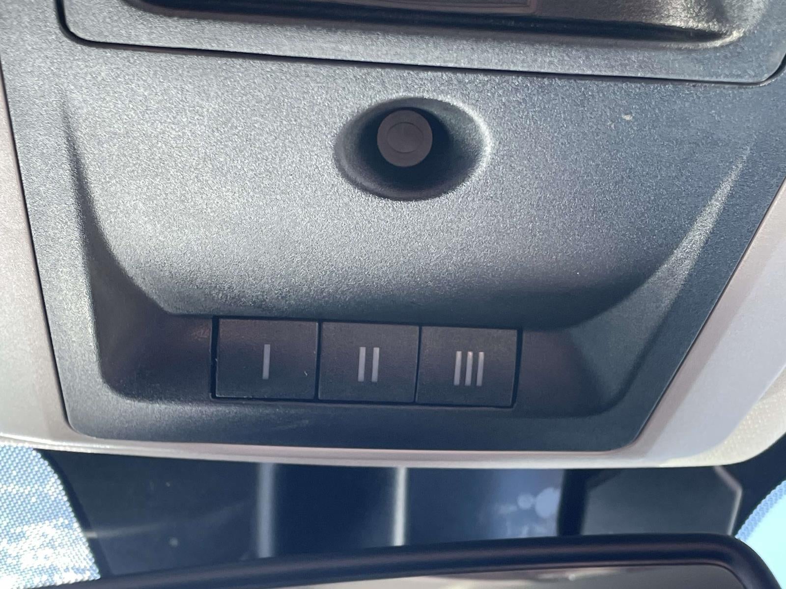 2019 RAM 1500 Classic SLT Crew Cab 4x4 5'7' Box