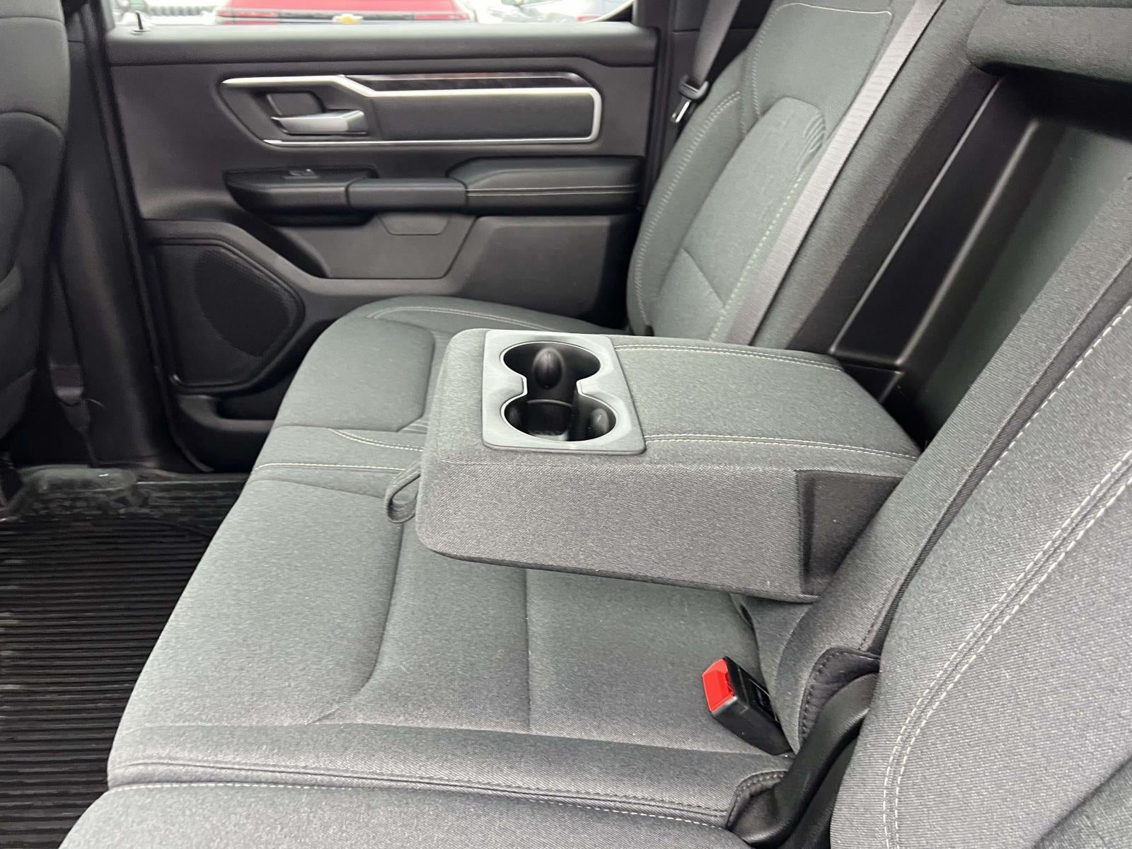 2023 RAM 1500 Big Horn Crew Cab 4x4 5'7' Box