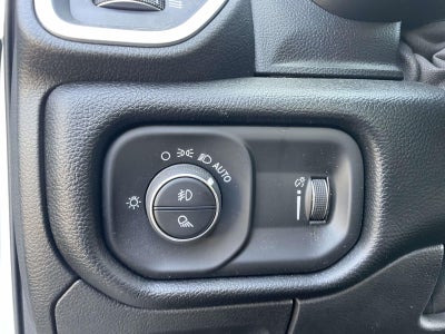 2020 RAM 1500 Big Horn Quad Cab 4x4 6'4' Box