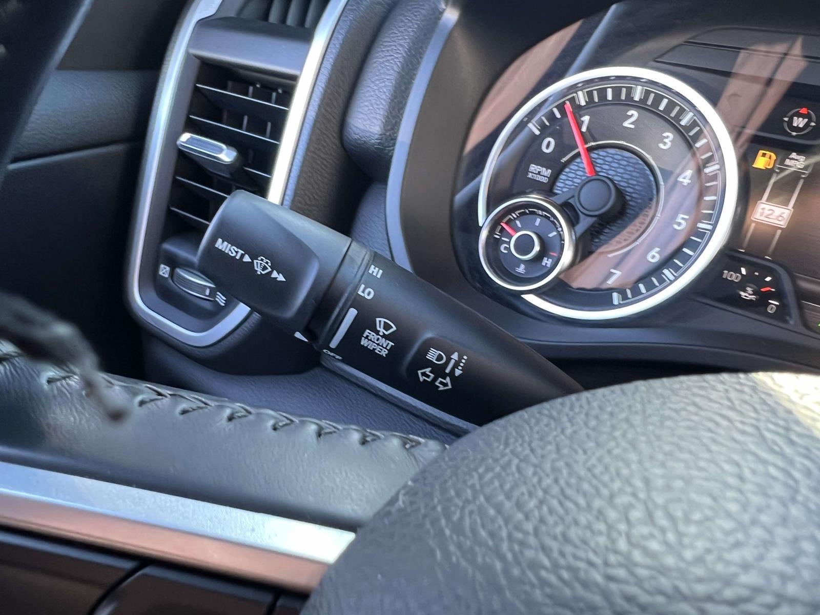 2021 RAM 1500 Big Horn Crew Cab 4x4 5'7' Box