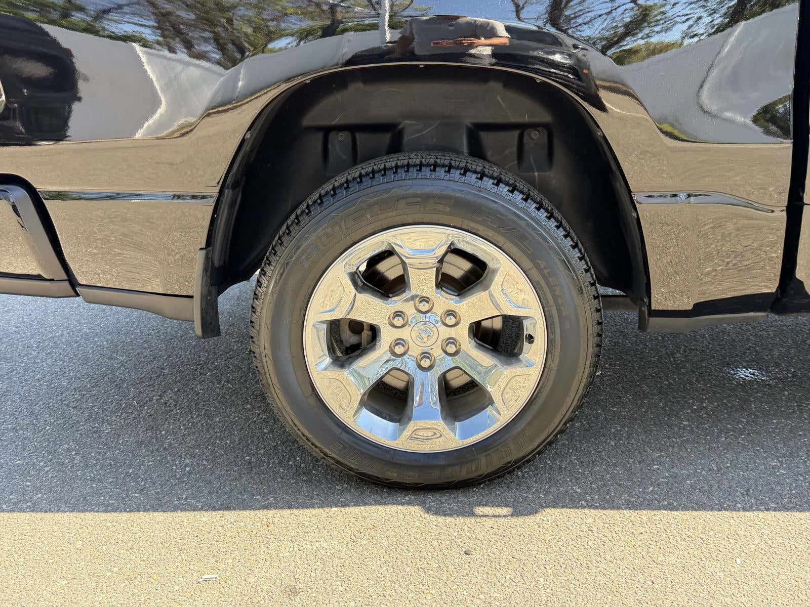 2022 RAM 1500 Big Horn Crew Cab 4x4 5'7' Box