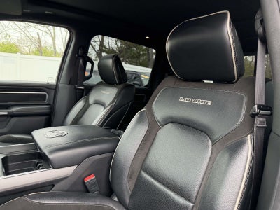 2022 RAM 1500 Laramie Crew Cab 4x4 5'7' Box