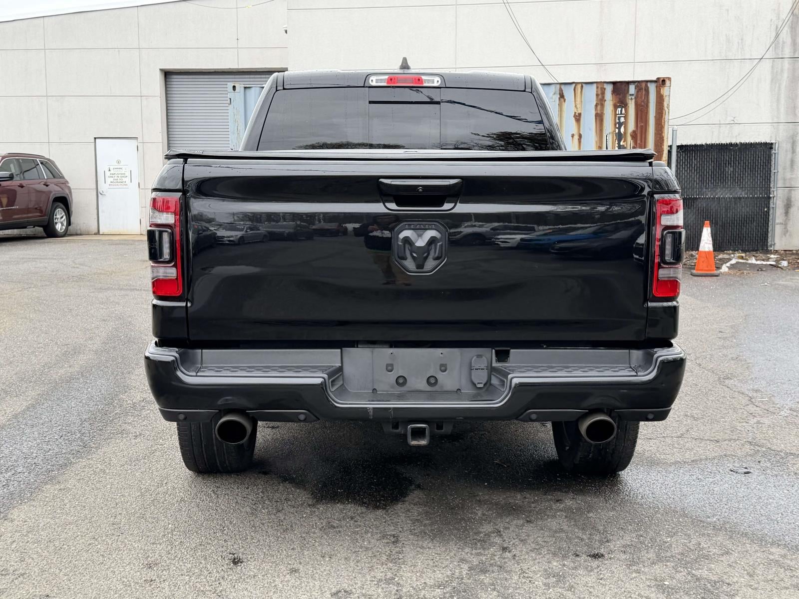 2022 RAM 1500 Laramie Crew Cab 4x4 5'7' Box