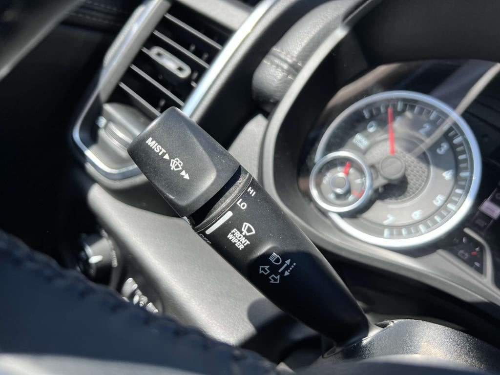 2023 RAM 1500 Laramie Crew Cab 4x4 5'7' Box