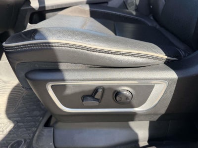 2023 RAM 1500 Laramie Crew Cab 4x4 5'7' Box