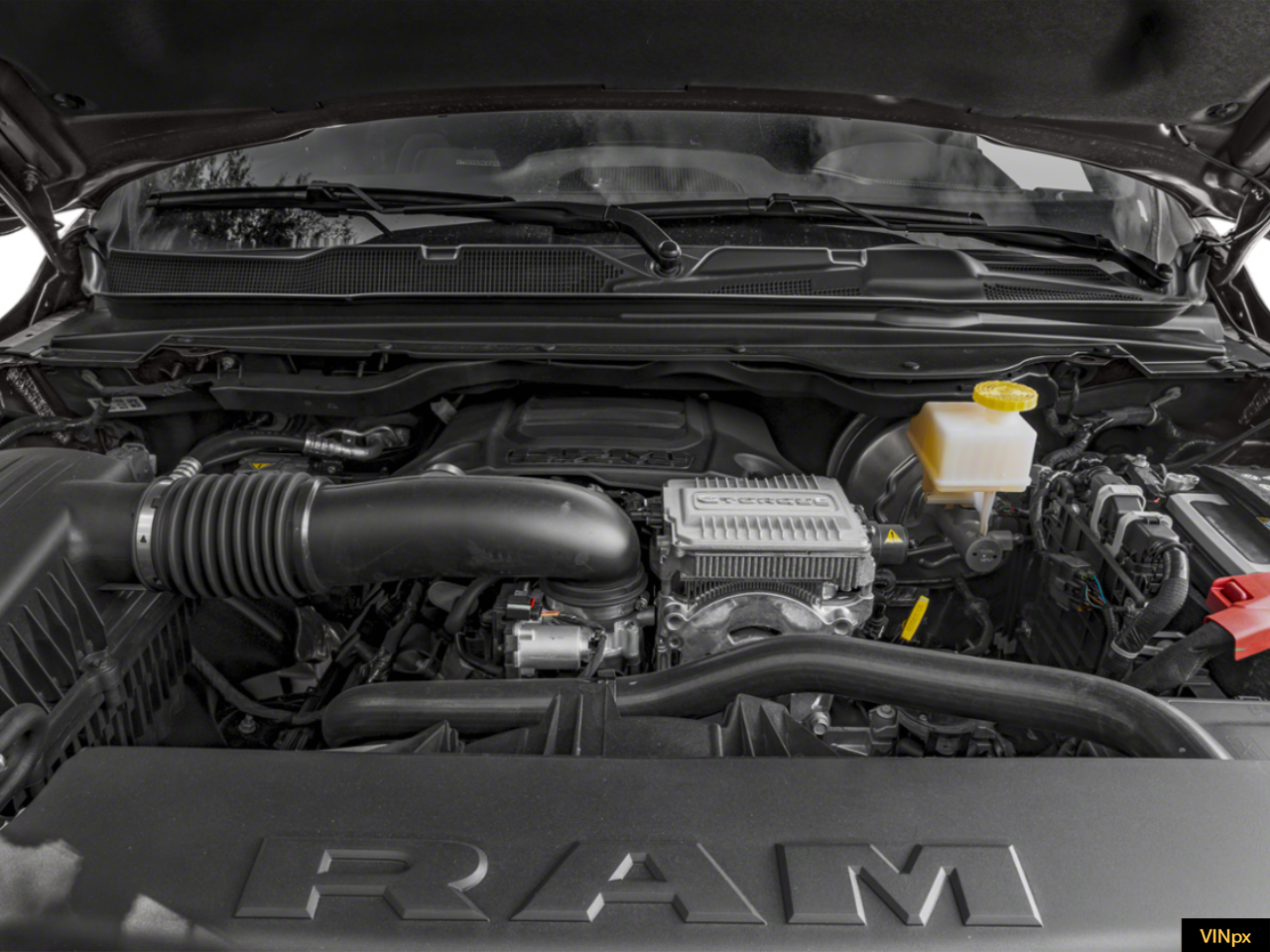 2023 RAM 1500 Laramie Crew Cab 4x4 5'7' Box