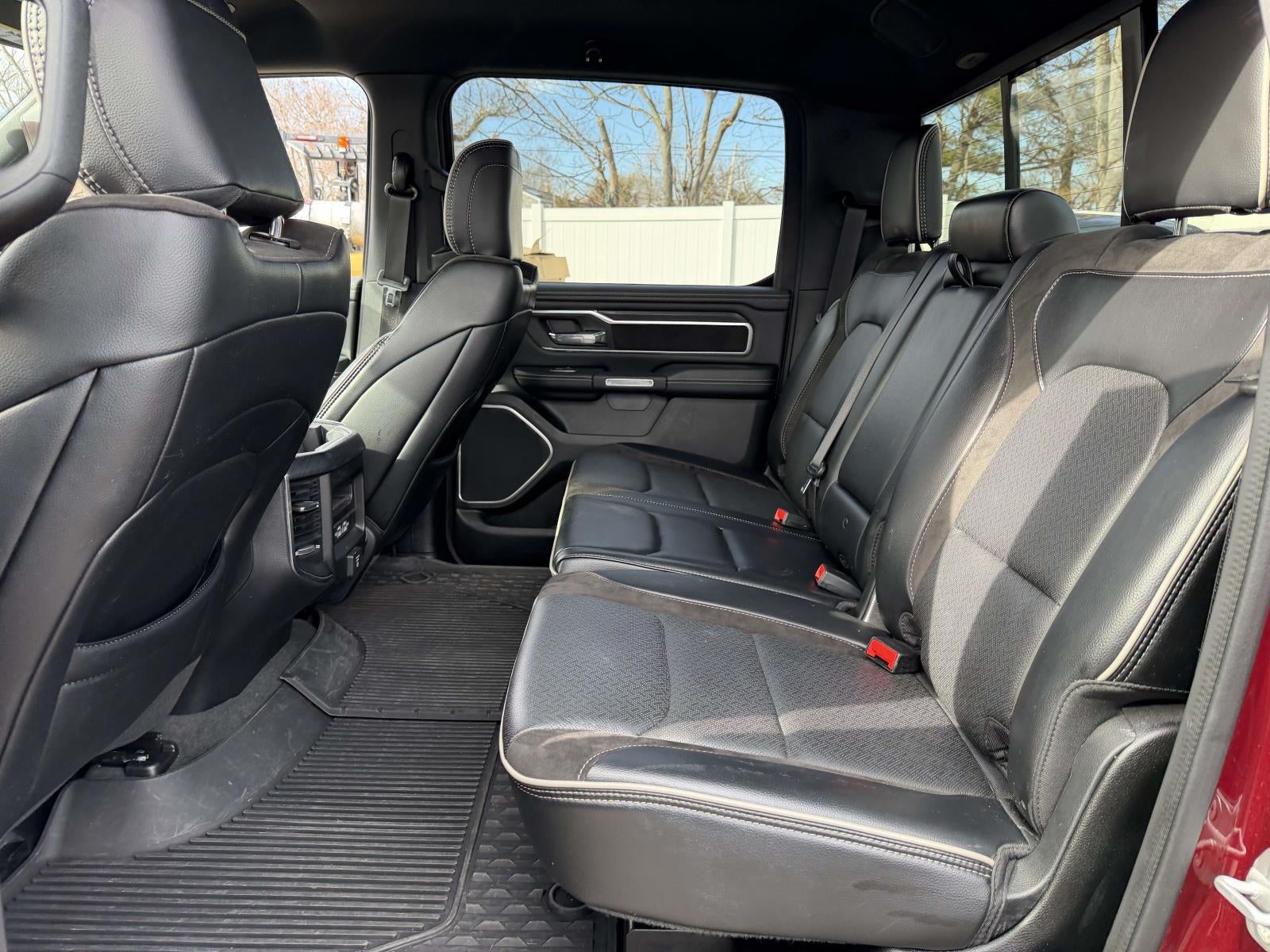 2023 RAM 1500 Laramie Crew Cab 4x4 5'7' Box