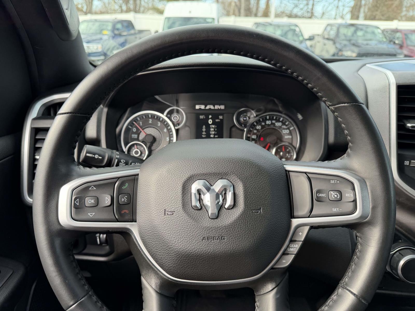 2023 RAM 1500 Big Horn Crew Cab 4x4 6'4' Box