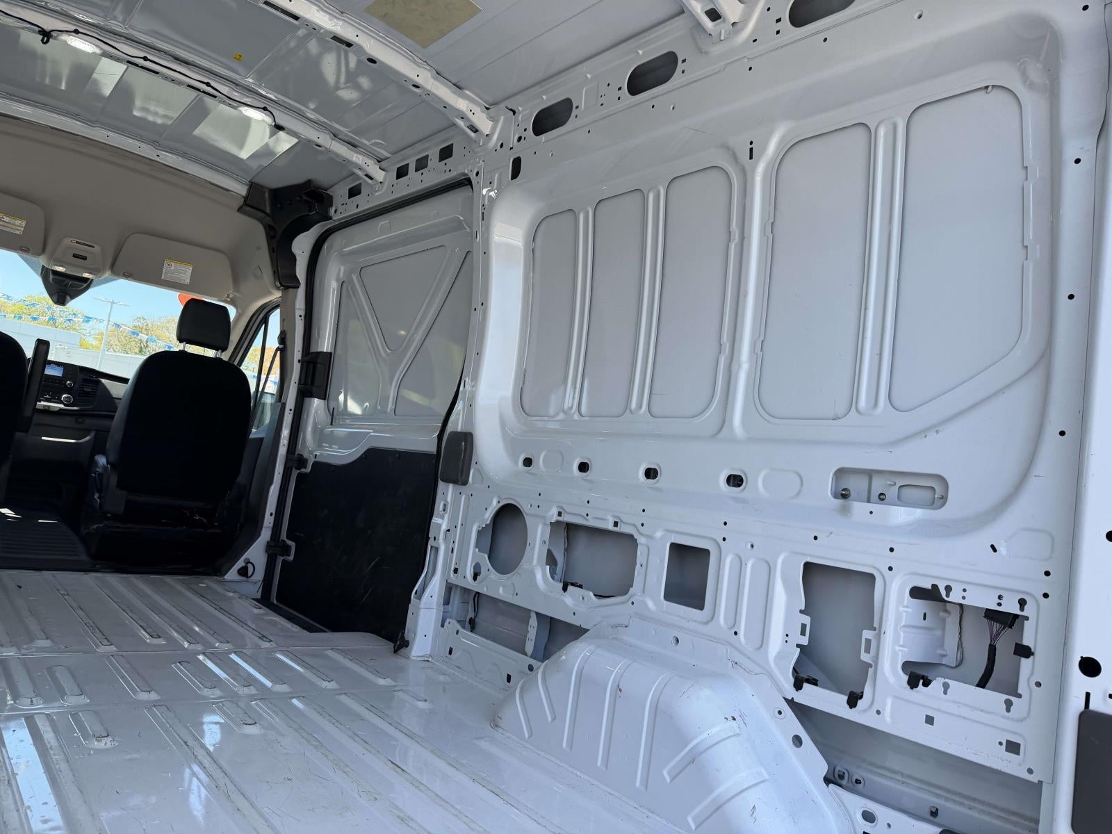 2025 Ford Transit-250 Cargo Van Base