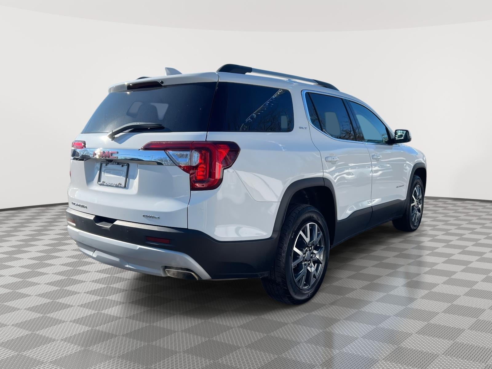 2023 GMC Acadia AWD SLT